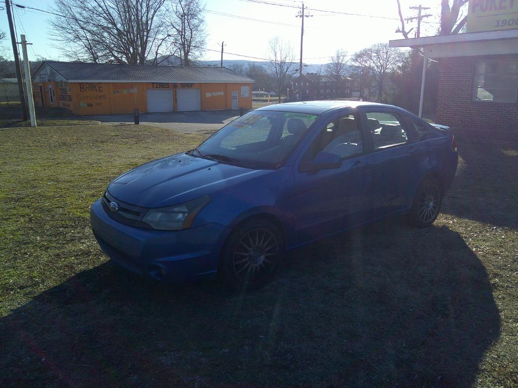 2010 Ford Focus SES - Photo 8