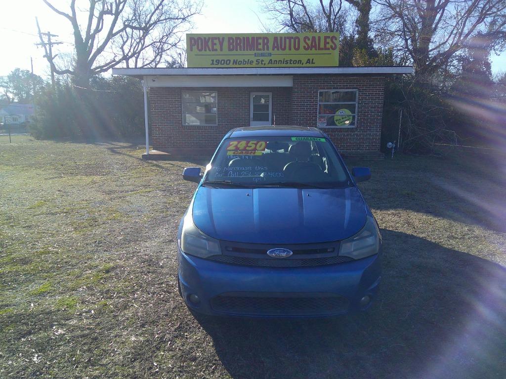 2010 Ford Focus SES's photo
