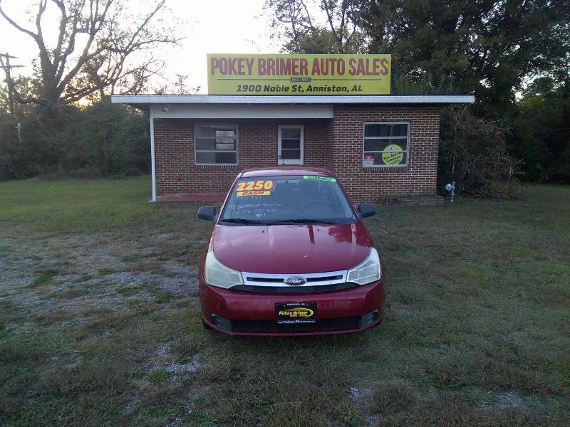 2010 Ford Focus SE's photo